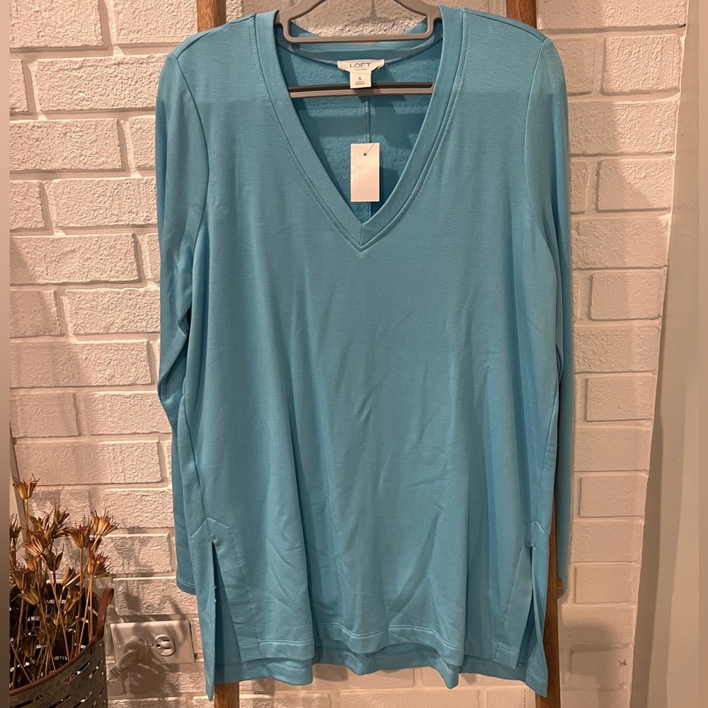 NEW Loft Lounge Super Soft Long Sleeve Tunic Top, Low V-Neck, Size Small